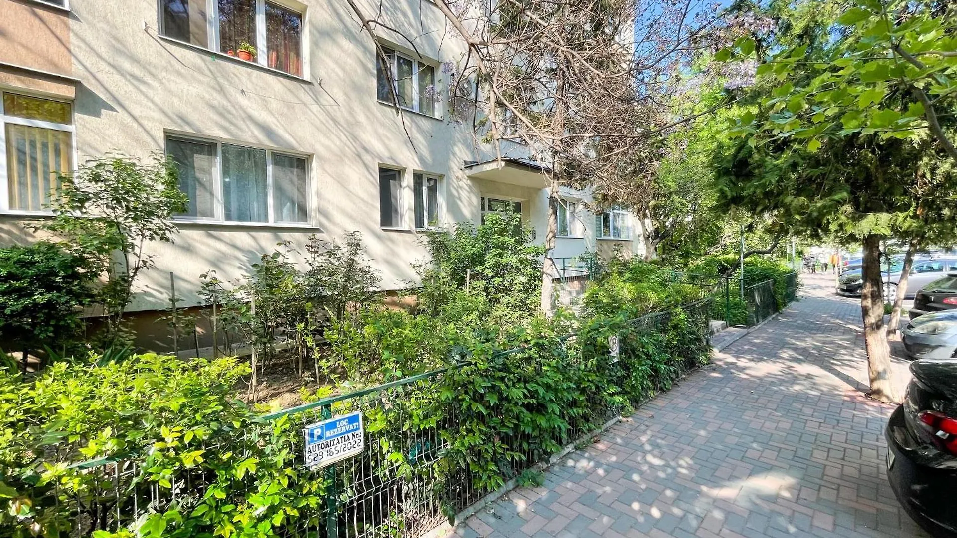 Bucharest Studio 0*,  Romania